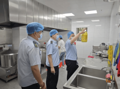以久久为功的韧劲深化兼治